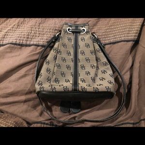 Vintage Dooney and Bourke purse